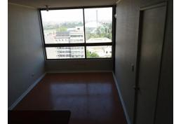 Cercanias Metro Toesca dpto 1dmt living y balcon
