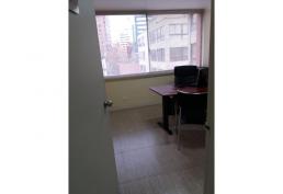 Metro Pedro de Valdivia oficina 4privados y 1 recepcion