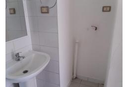 Metro Sta Ana dpto 1dmt y living