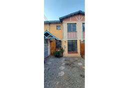 CASA EN LUIS MATTE CON AVDA. LAS NIEVES $ 450.000 con estacionamiento