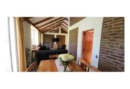 PARCELA EN PIRQUE, LOS CUATRO SILOS A 10 MINUTOS DEL CENTRO 9300 UF CON DOS CASAS