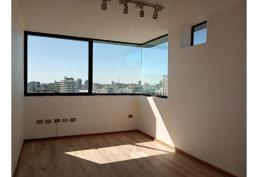 Céntrica, situada a una cuadra de la Plaza de la Independencia