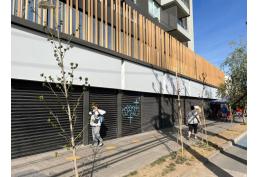 Local comercial - 65 m2 - metro Bellavista de La Florida