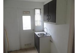 Vendo casa 2 pisos 2d-1b-2e-50mt2 Valles del Marga Marga II Villa Alemana $68.000.000