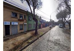 Amplia Oficina, 5privados, 2 baños, ubicada en calle Brasil