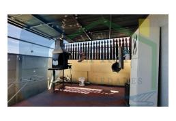 AMPLIA CASA DE DOS PISOS EN SECTOR RESIDENCIAL