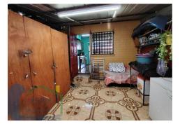 CASA DE DOS PISOS EN EXCELENTE SECTRO