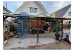 CASA DE DOS PISOS EN CONDOMINIO