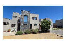 Se Vende Casa En Condominio Comuna Isla De Maipo