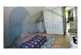 Amplia casa de dos pisos en sector residencial – Belloto 2.000