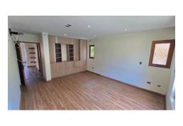 Se Arrienda Casa Con Piscina En Comuna De Isla De Maipo