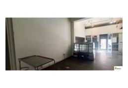 Arriendo local de Comida al Paso ¡Oportunidad única en Santiago Centro!