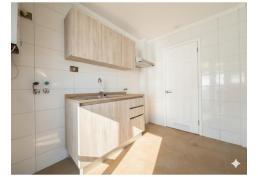 Casa totalmente remodelada, para llegar y vivir cómodamente con su familia.