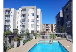 Cómodo Departamento 3 dormitorios, 1 baño y estacionamiento