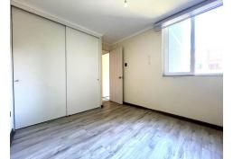 Cómodo Departamento 3 dormitorios, 1 baño y estacionamiento