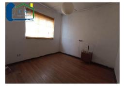 amplia casa de dos pisos – Cerro San Juan De Dios