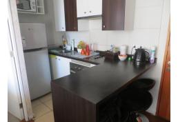 Arriendo AÑO CORRIDO Dpto 2d-1b-45mt2 amoblado cerca Hosp Fricke Viña del Mar $485.000