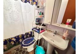 se vende casa en sector invica de curauma