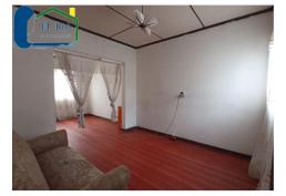 Amplia casa de dos pisos – Cerro San Juan De Dios