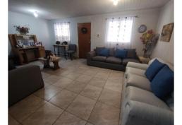 SE VENDE, CASA AMPLIA EN LOS AROMOS, LAGO RAPEL, LAS CABRAS