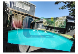 CASA DE DOS PISOS EN CONDOMINIO CERRADO –