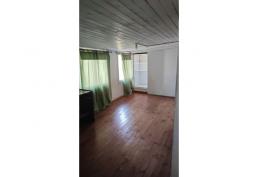 Casa amplia en centro de San Bernardo, Urmeneta 184