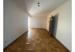 Dep. a pasos del metro Pedro de Valdivia con 2 patios y 131 m2