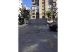 Arriendo Estacionamiento muy Central en Viña del Mar