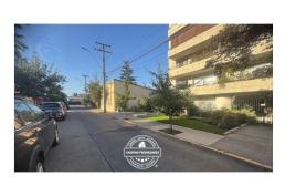 VENDE AMPLIA CASA EN PROVIDENCIA