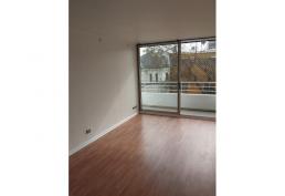 Completamente renovado , 2 cuadras metro cerro blanco. Venta sin comision